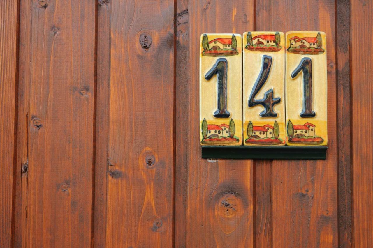Bike House - 250-Year-Old Restored House In A Quiet Area Braşov Eksteriør bilde